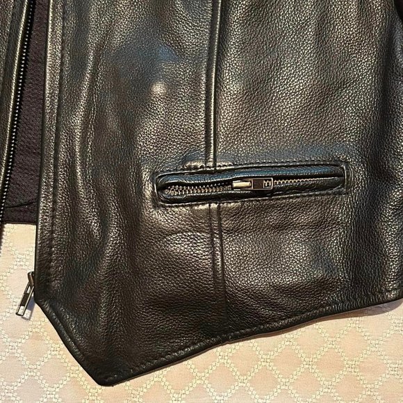 SIZE XXL FIRST CLASSICS LEATHER VEST - LIKE NEW - Picture 5 of 9